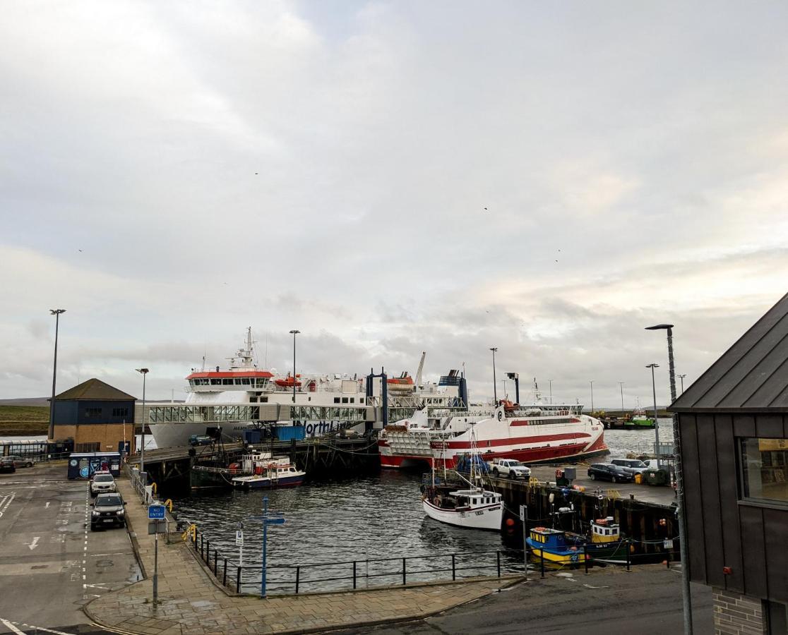 Ferry Inn Stromness Exterior foto