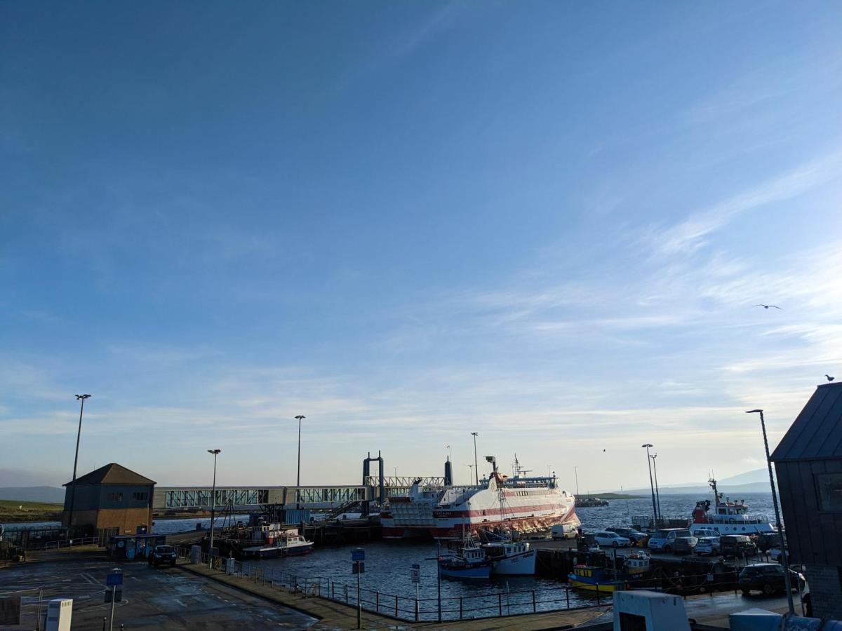 Ferry Inn Stromness Exterior foto